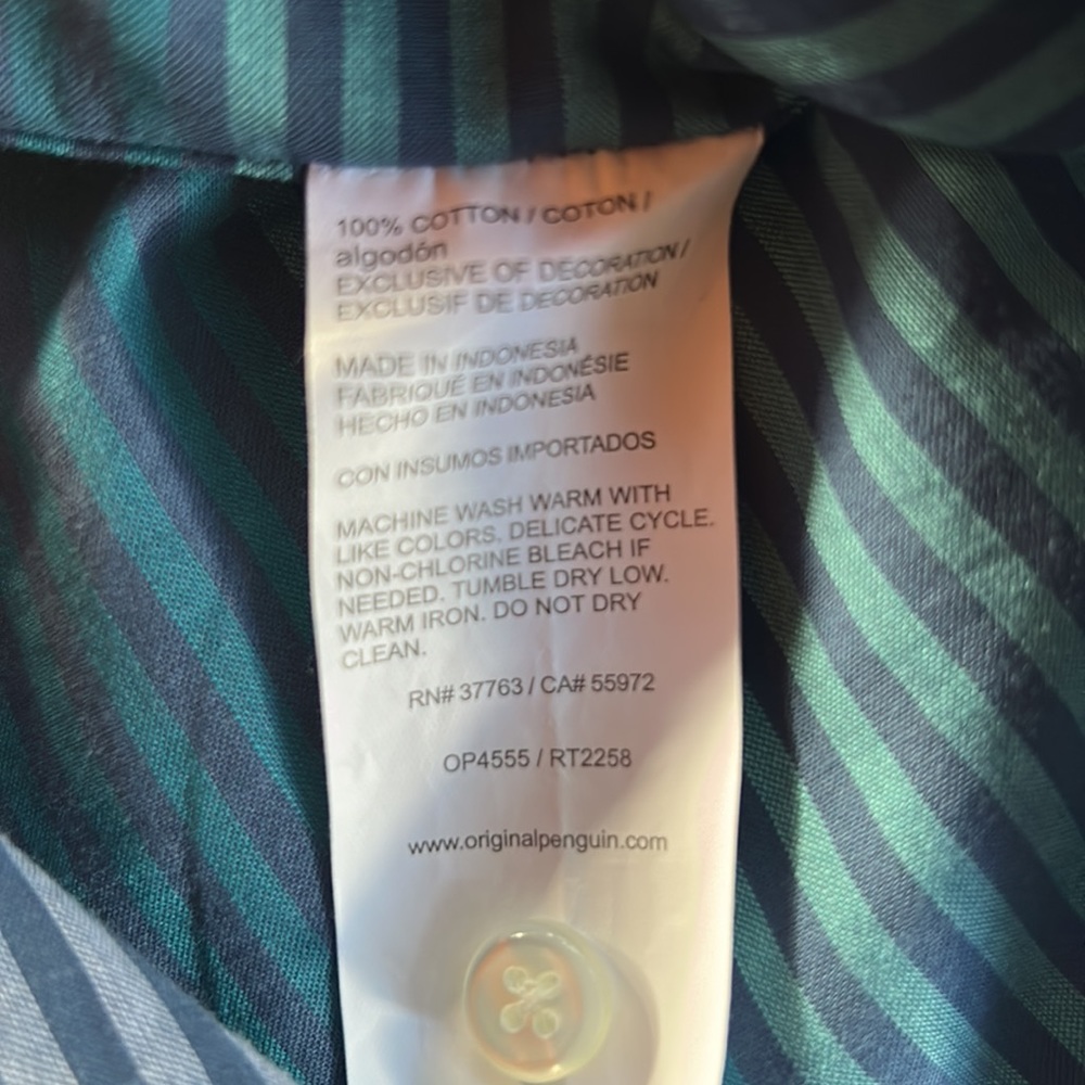 Vans/Penguin Shirt Bundle (S) - Picture 10 of 11